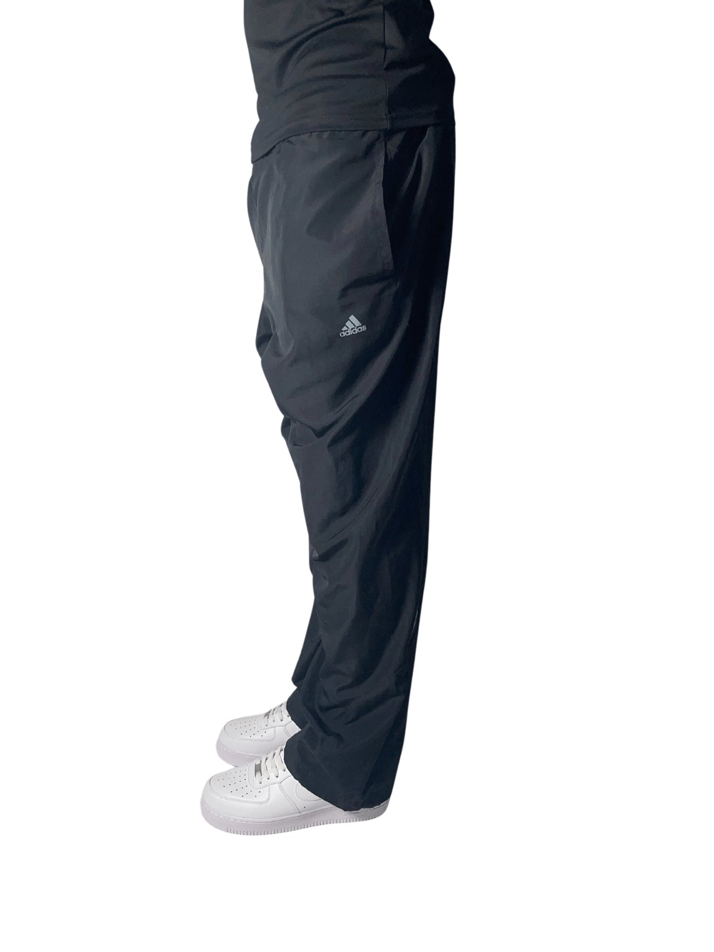 Adidas Trackpants (L) - Classic Charms