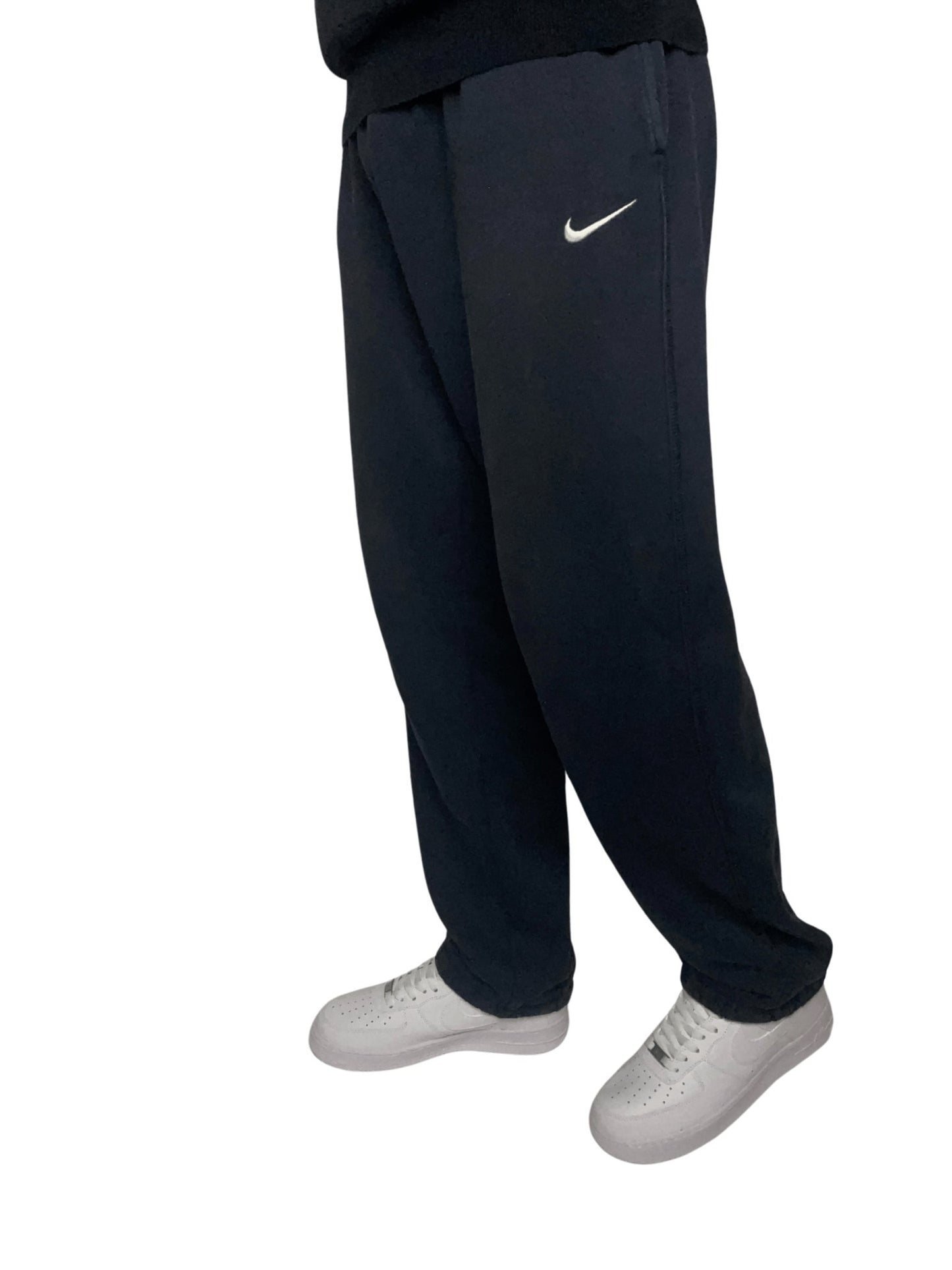 Nike Trackpants (L) - Classic Charms