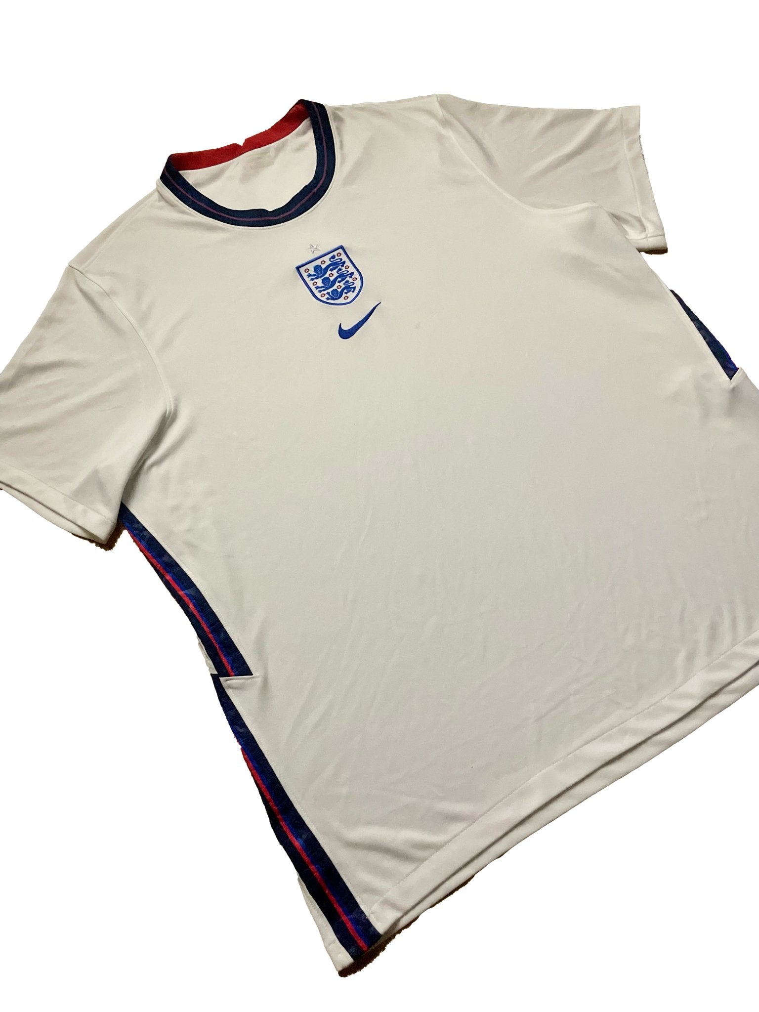 Nike England Home Jersey 2020/21 (XXL) - Classic Charms