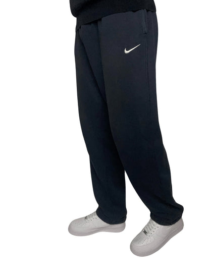 Nike Trackpants (L) - Classic Charms