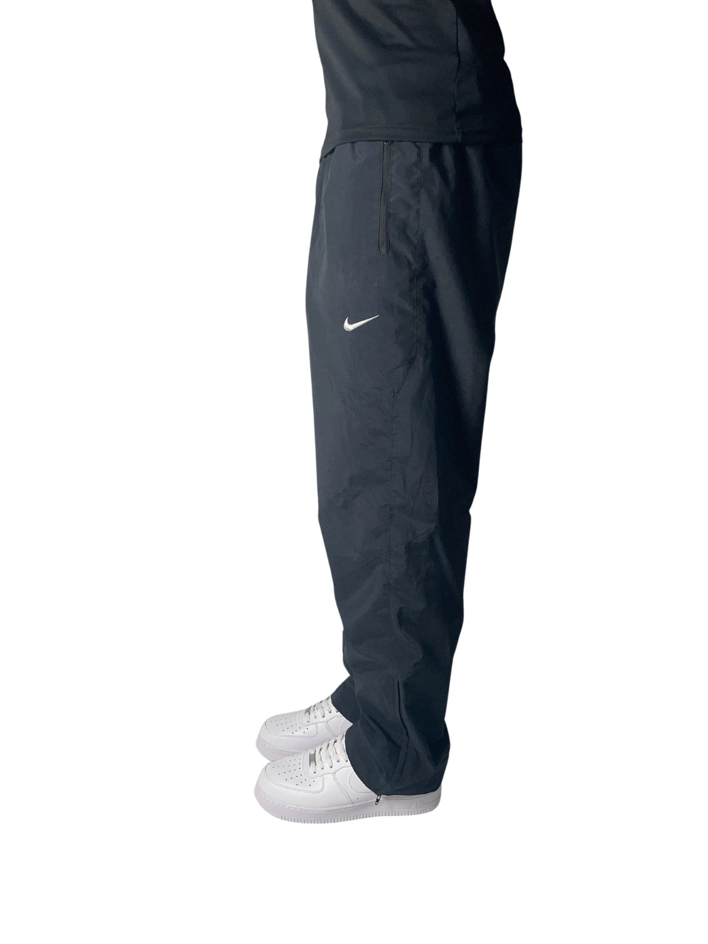 Nike Trackpants (L) - Classic Charms