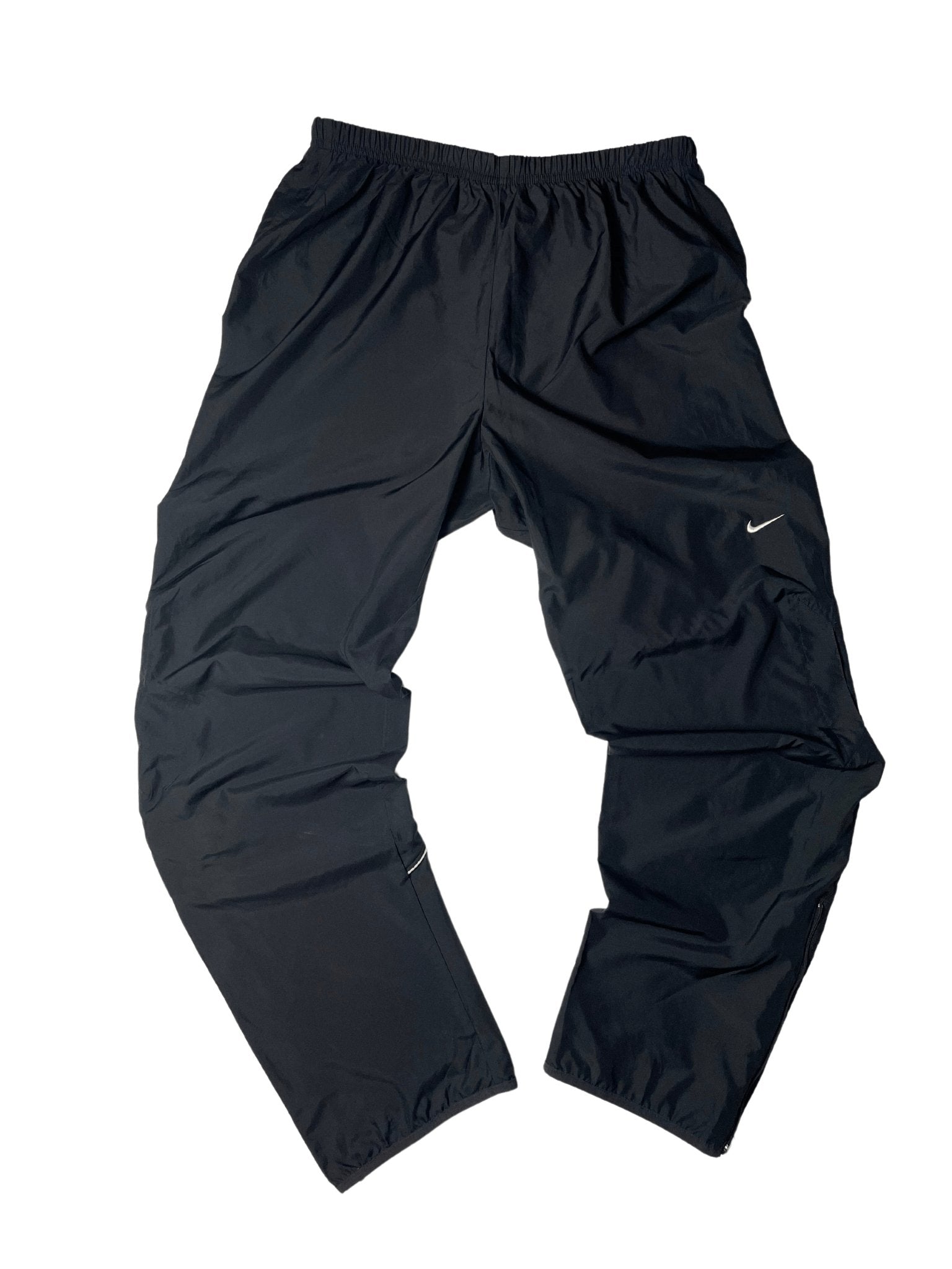 Nike Trackpants (L) - Classic Charms
