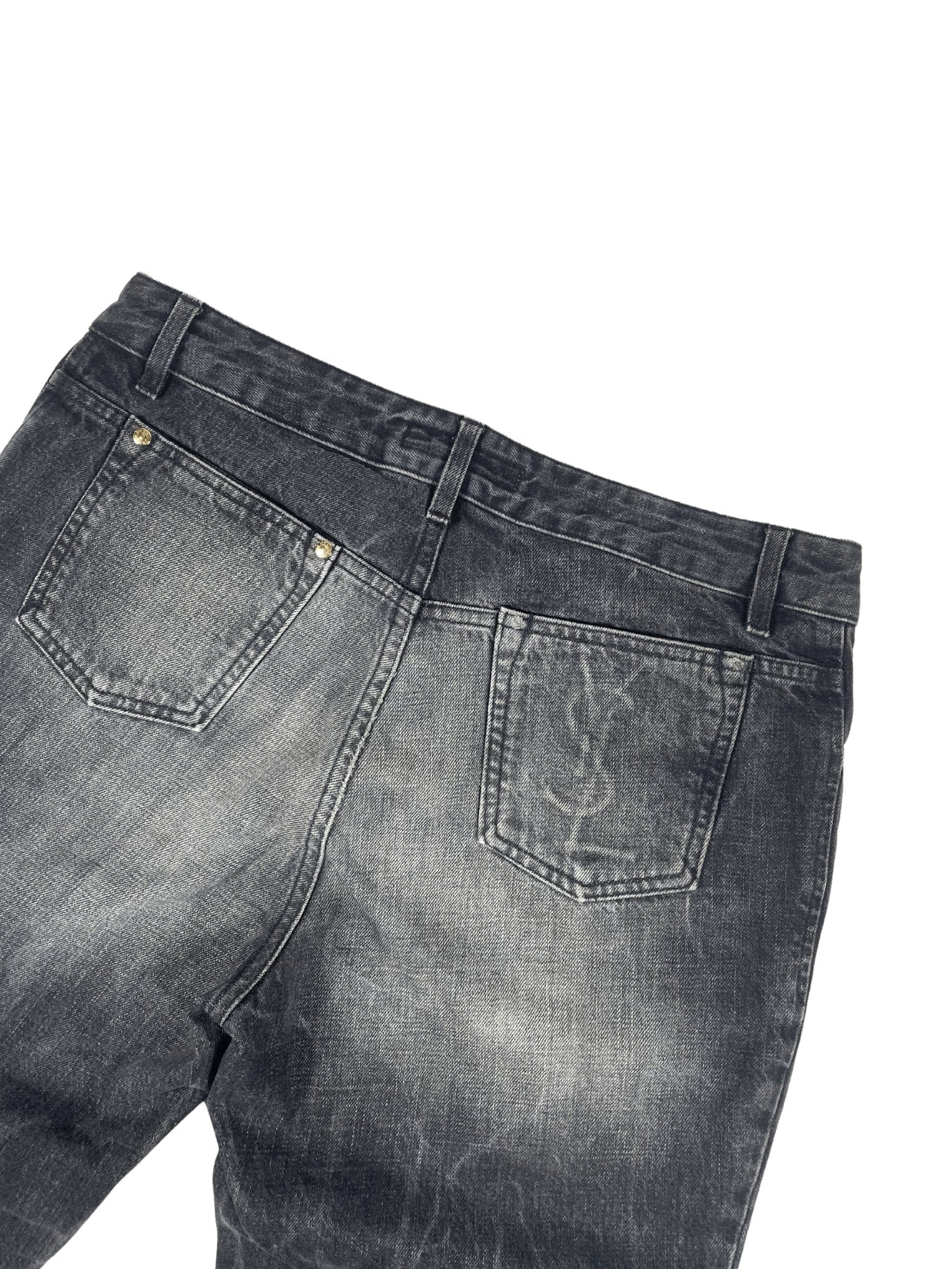Yves Saint Laurent Jeans (M) - Classic Charms